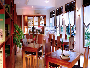 Umm Inn Hotel Malang Esterno foto
